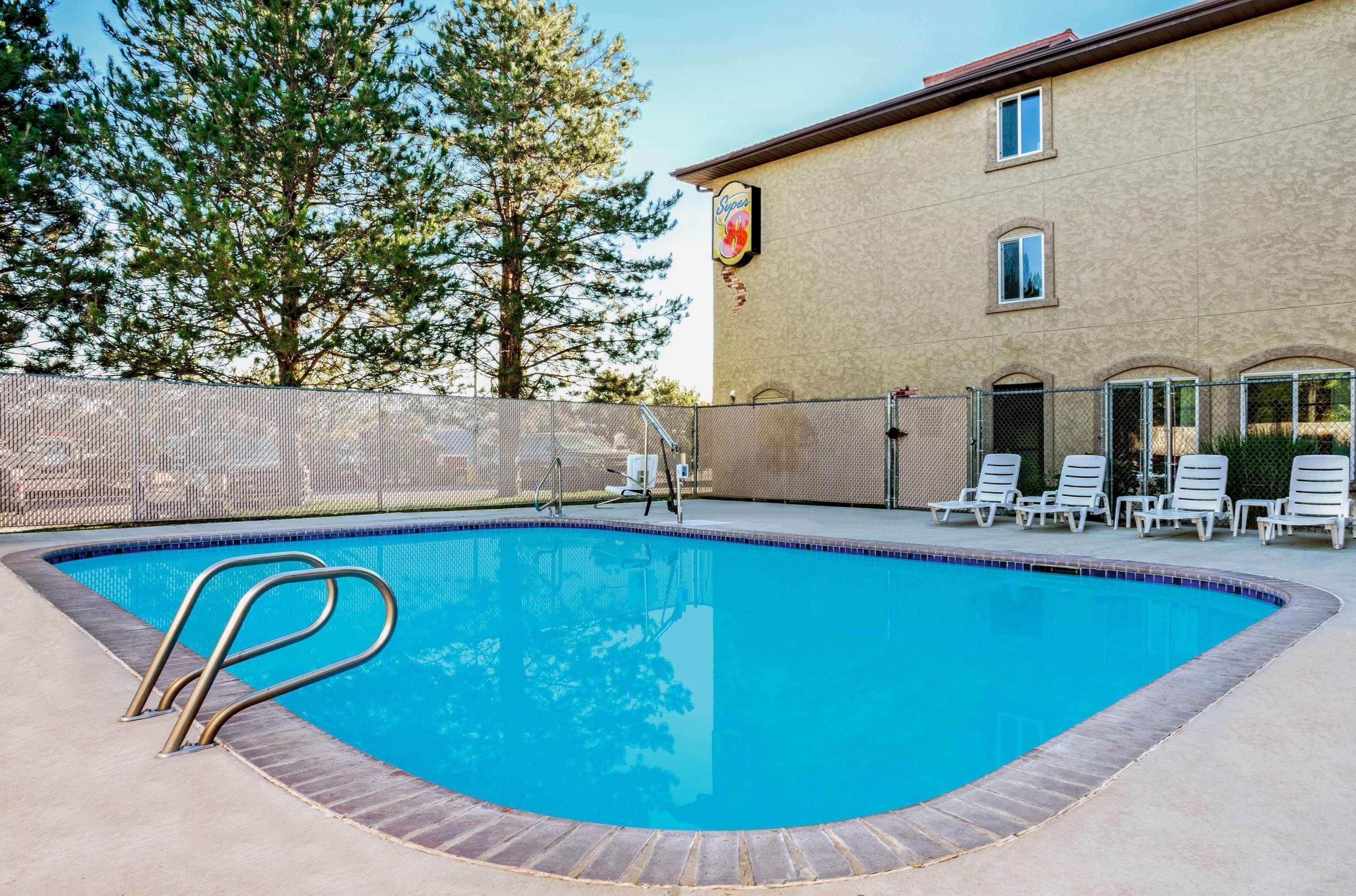 Americas Best Value Hotel Sparks