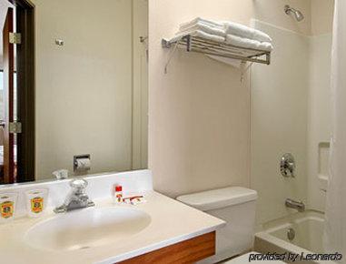 Americas Best Value Hotel Sparks